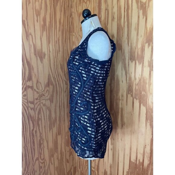 Meadow Rue Anthropologie Women’s Striped Appliqué Lace Tank Top Overlay Blue XS - Picture 4 of 10